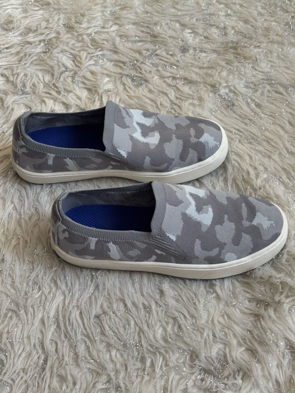 L.L. Bean Gray Women’s Camo Knit Slip-On Sneakers Size 6 Medium